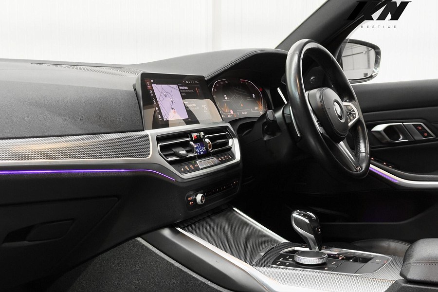 2019 BMW 3 Series photo 14