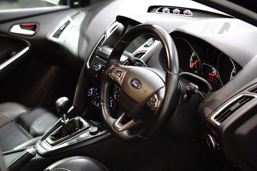 2017 Ford Focus photo 3