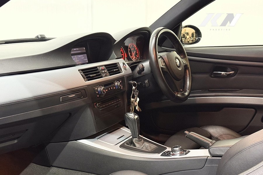 2009 BMW 3 Series photo 3