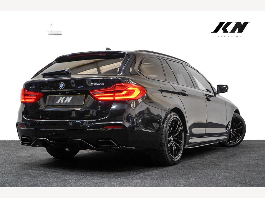 2018 BMW 5 Series photo 13