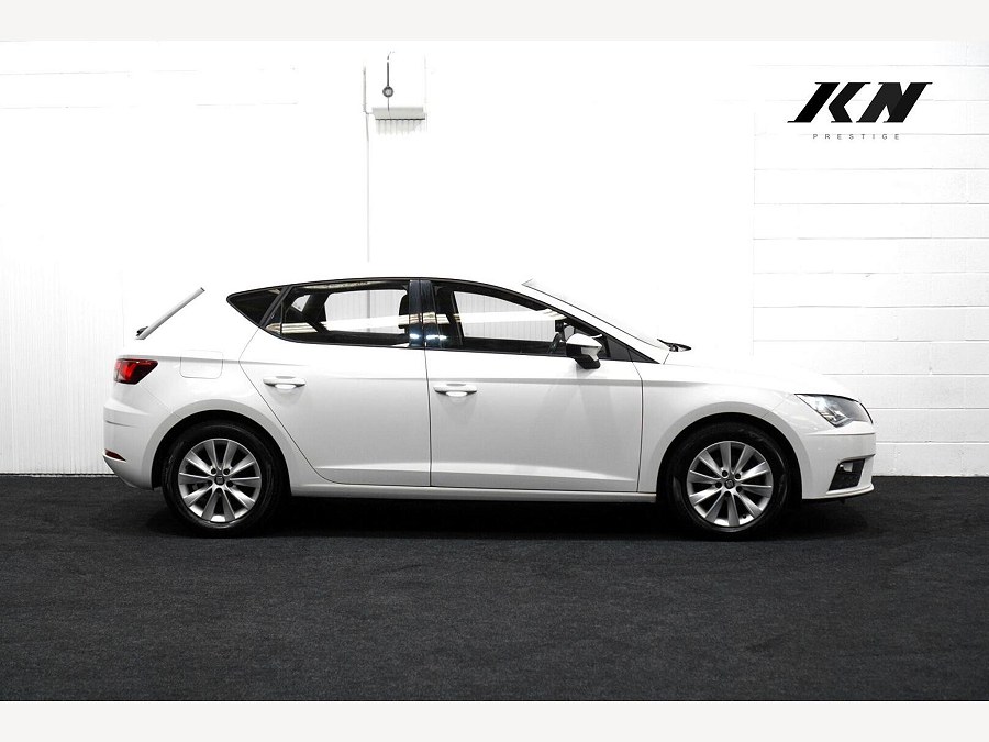 2017 SEAT Leon photo 9