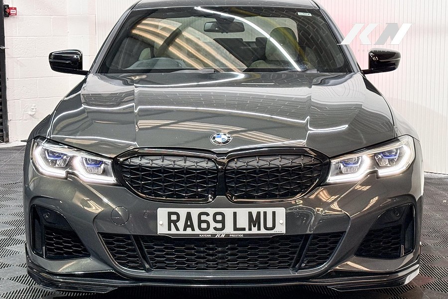 2019 BMW 3 Series photo 5