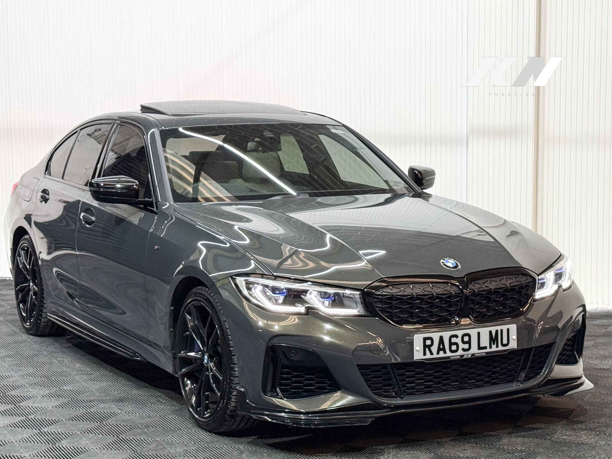 2019 BMW 3 Series 3.0 M340i Auto xDrive Euro 6 (s/s) 4dr for sale at Kayenn Prestige