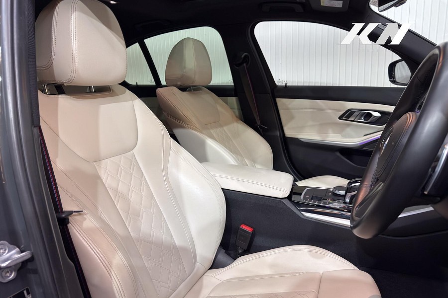 2019 BMW 3 Series photo 10
