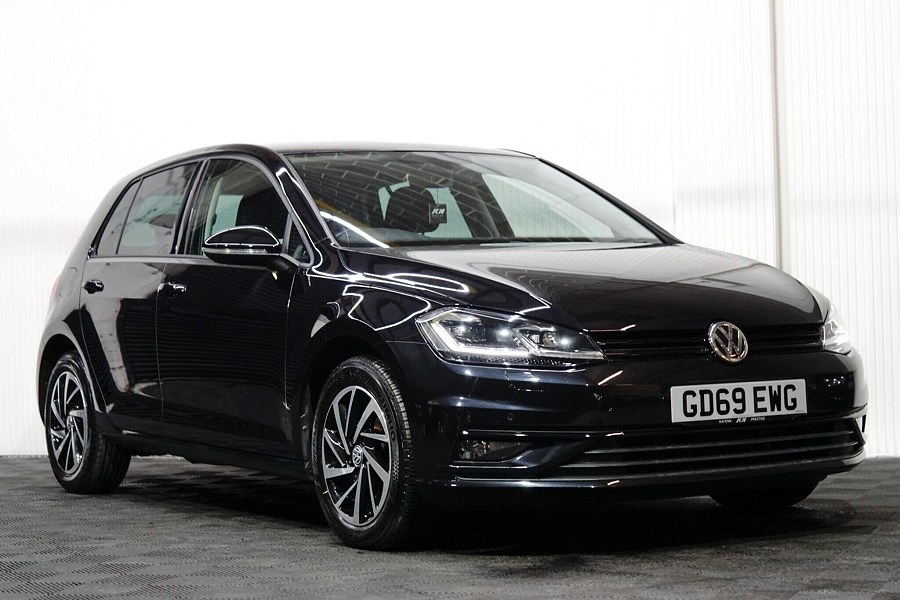 2019 Volkswagen Golf photo 14