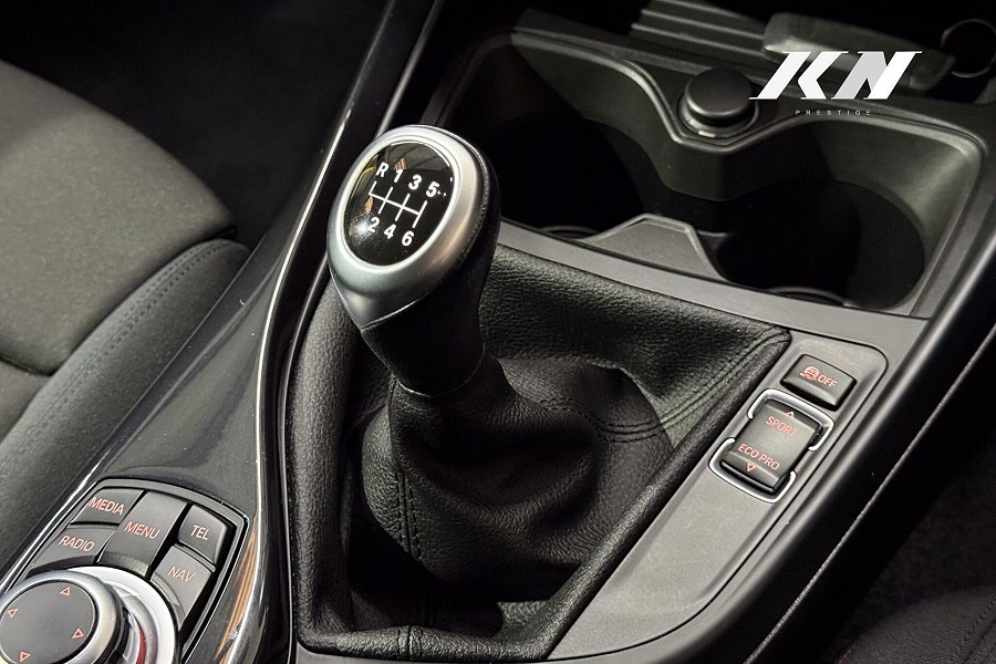 2014 BMW 1 Series photo 9