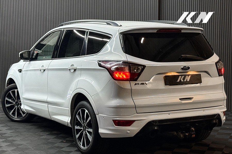 Ford Kuga photo 2