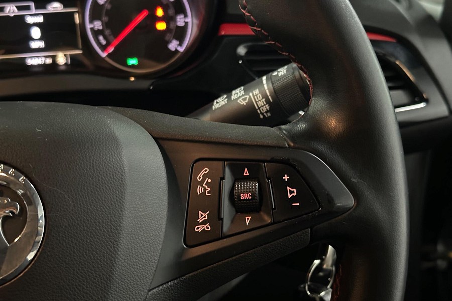 2015 Vauxhall Corsa photo 8