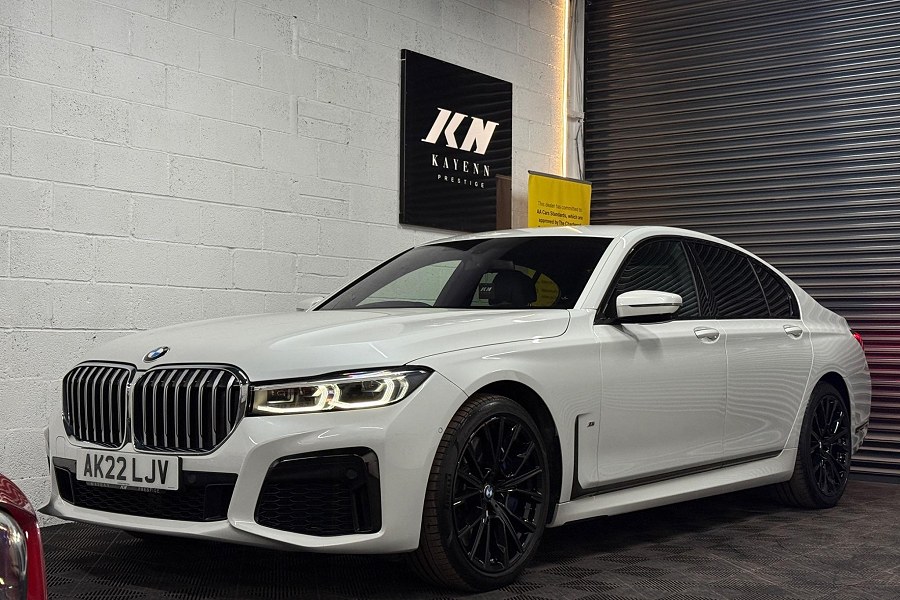 2022 BMW 7 Series photo 3