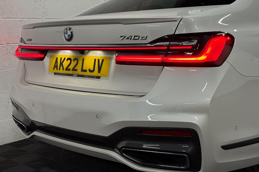 2022 BMW 7 Series photo 13