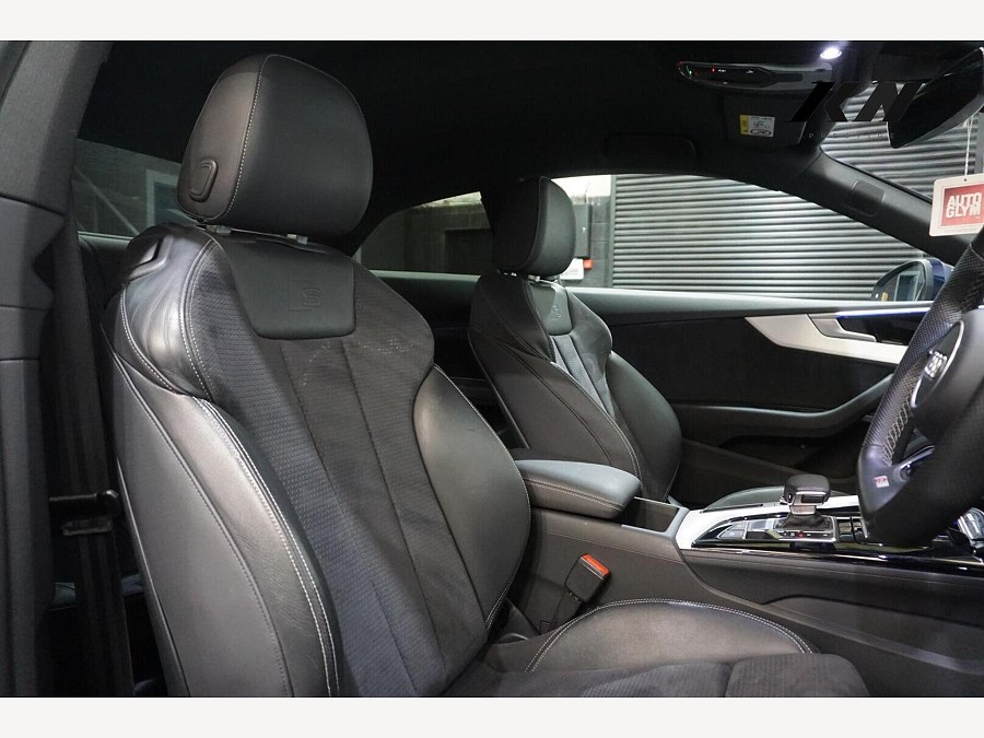 2022 Audi A5 photo 13