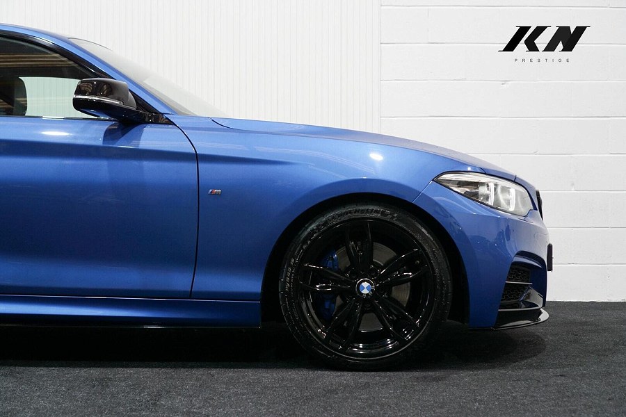 2017 BMW 2 Series photo 14