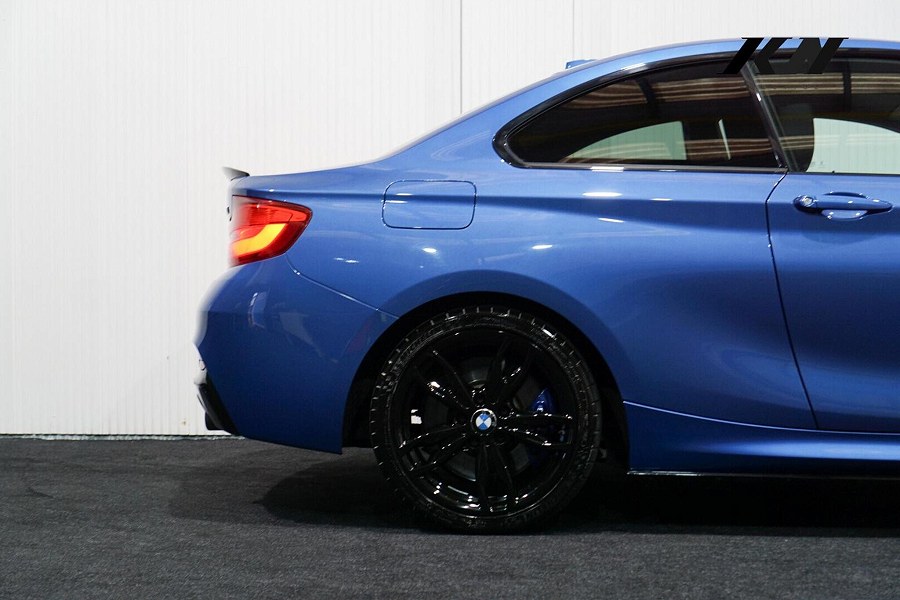 2017 BMW 2 Series photo 13