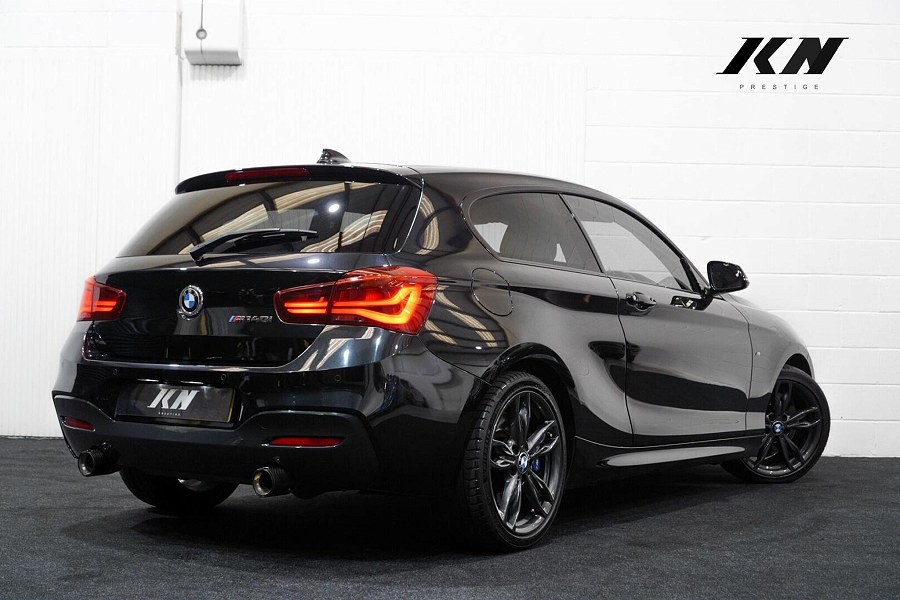 2019 BMW 1 Series photo 7