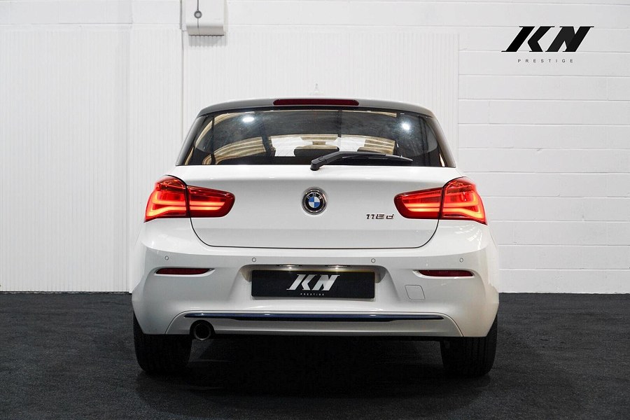 2017 BMW 1 Series photo 8