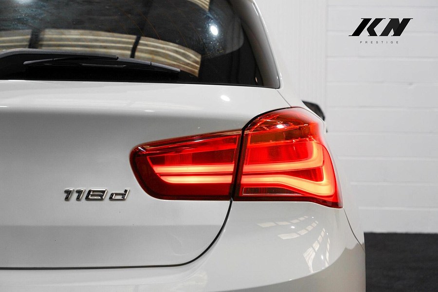 2017 BMW 1 Series photo 9