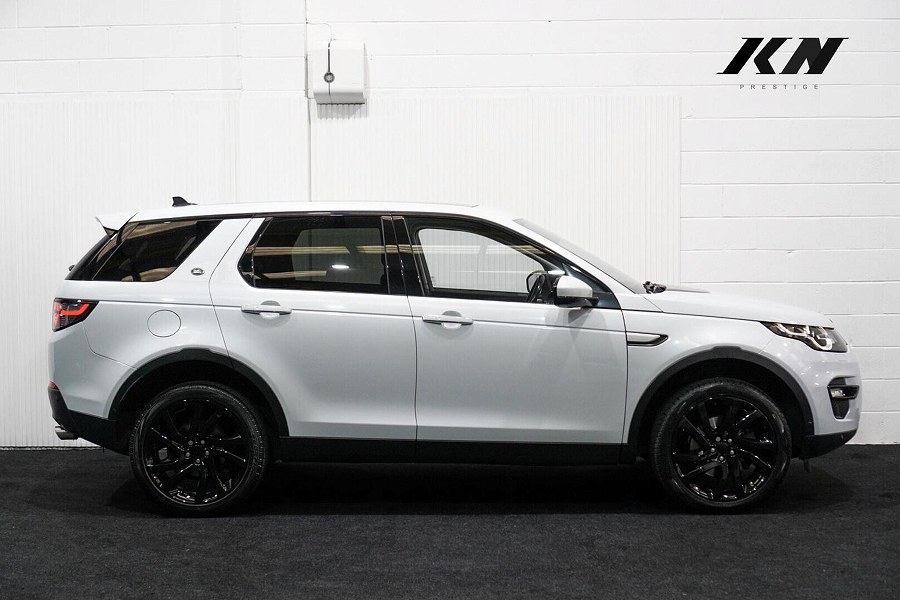 2015 Land Rover Discovery Sport photo 10