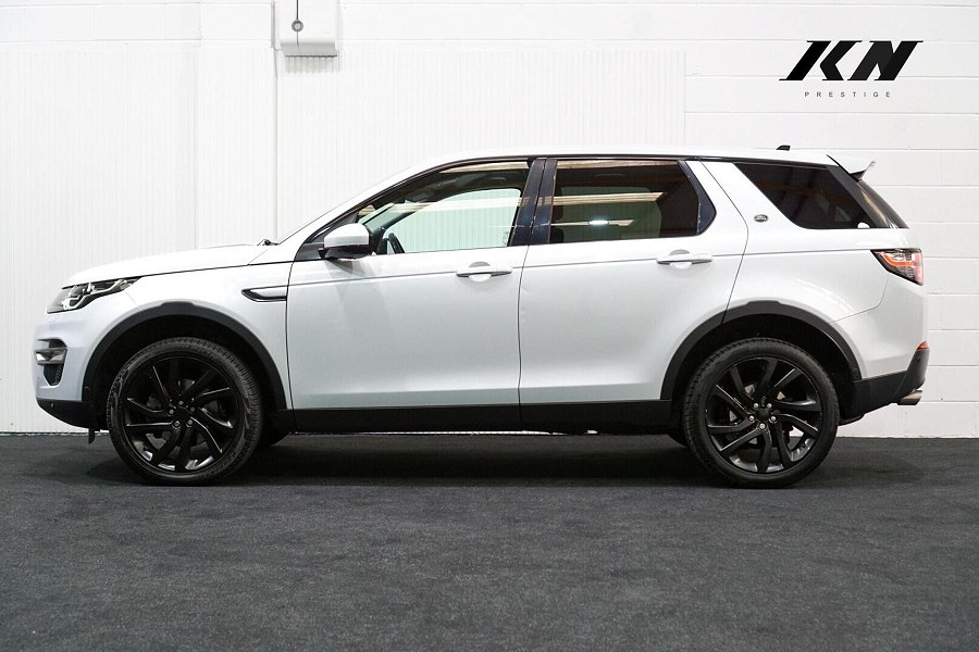 2015 Land Rover Discovery Sport photo 5