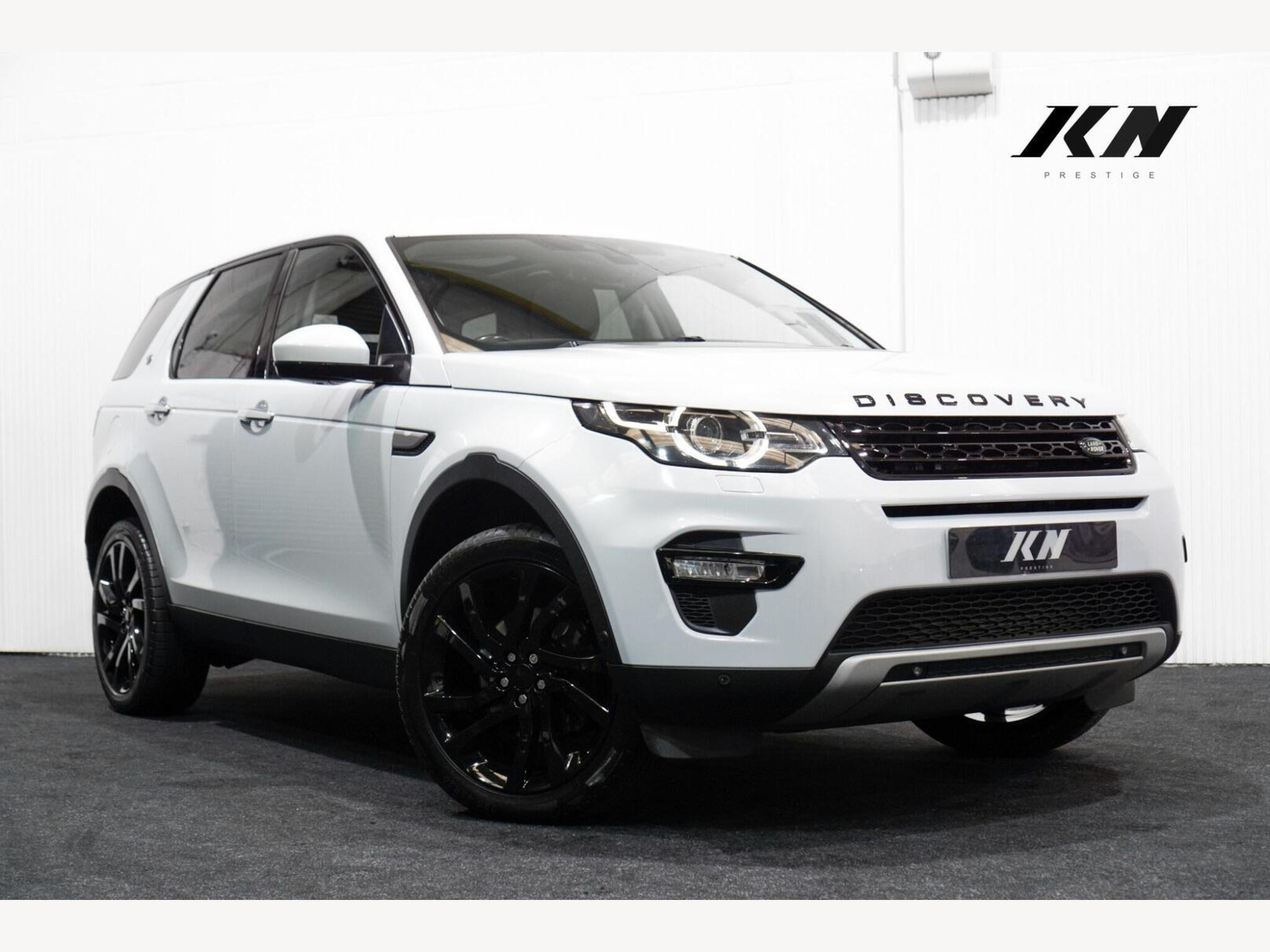 2015 Land Rover Discovery Sport 2.2 SD4 HSE Luxury Auto 4WD Euro 5 (s/s) 5dr for sale at Kayenn Prestige