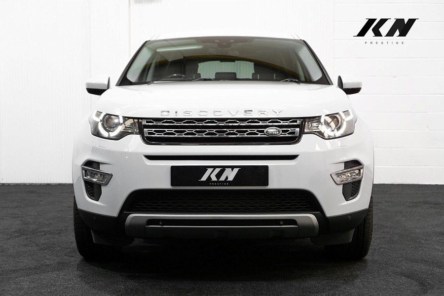 2015 Land Rover Discovery Sport photo 11