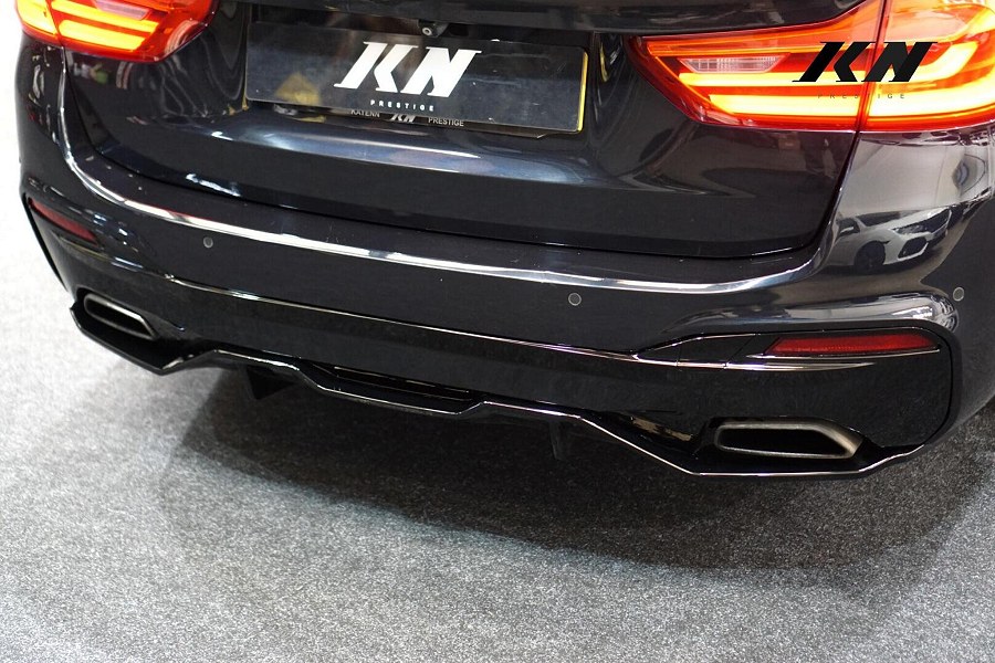 2017 BMW 5 Series photo 10