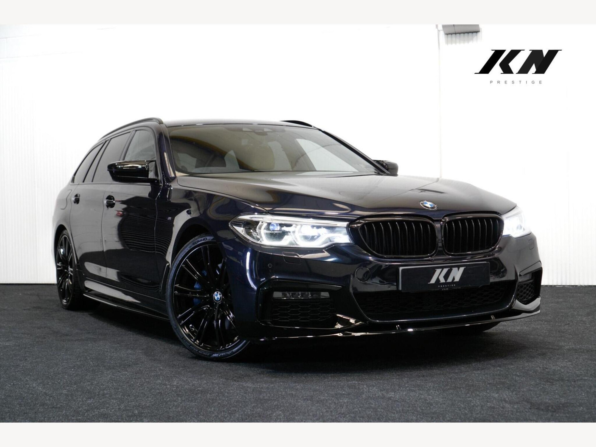 2017 BMW 5 Series 3.0 530d M Sport Touring Auto xDrive Euro 6 (s/s) 5dr for sale at Kayenn Prestige