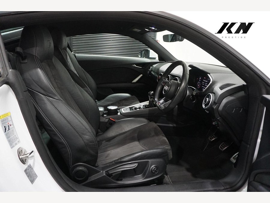 2017 Audi TT photo 14