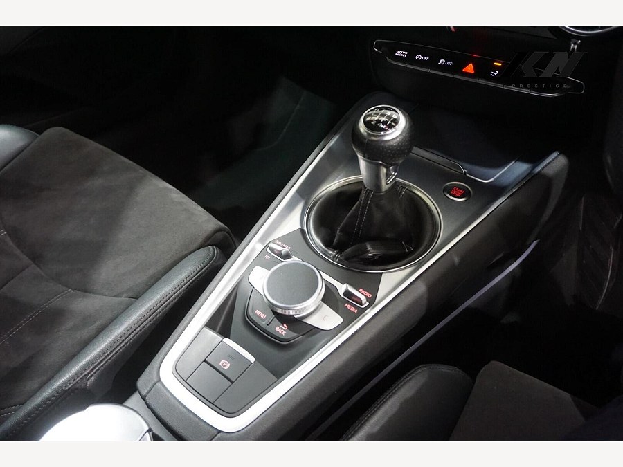 2017 Audi TT photo 11