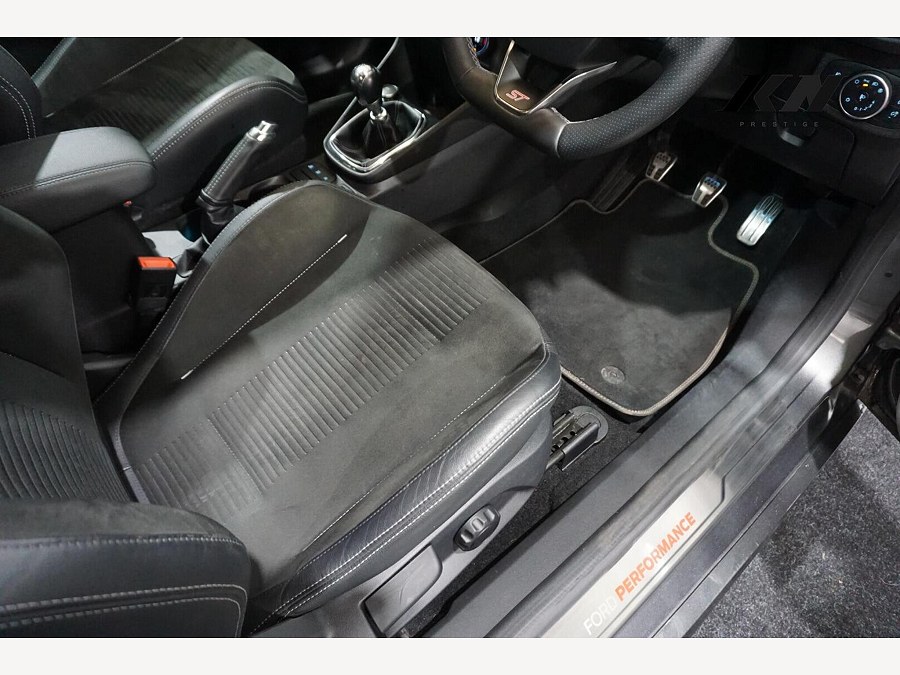 2019 Ford Fiesta photo 14
