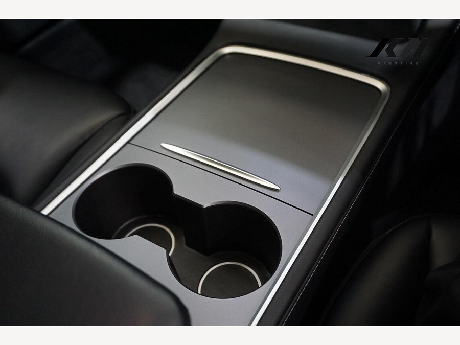2020 Tesla Model 3 photo 11