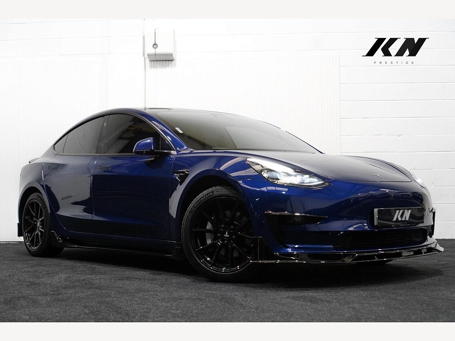 2020 Tesla Model 3 photo 1