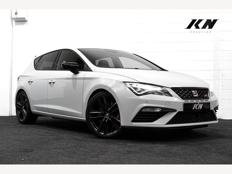 2017 SEAT Leon photo 1