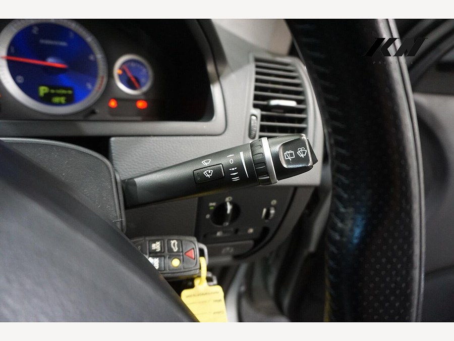 2010 Volvo XC90 photo 14