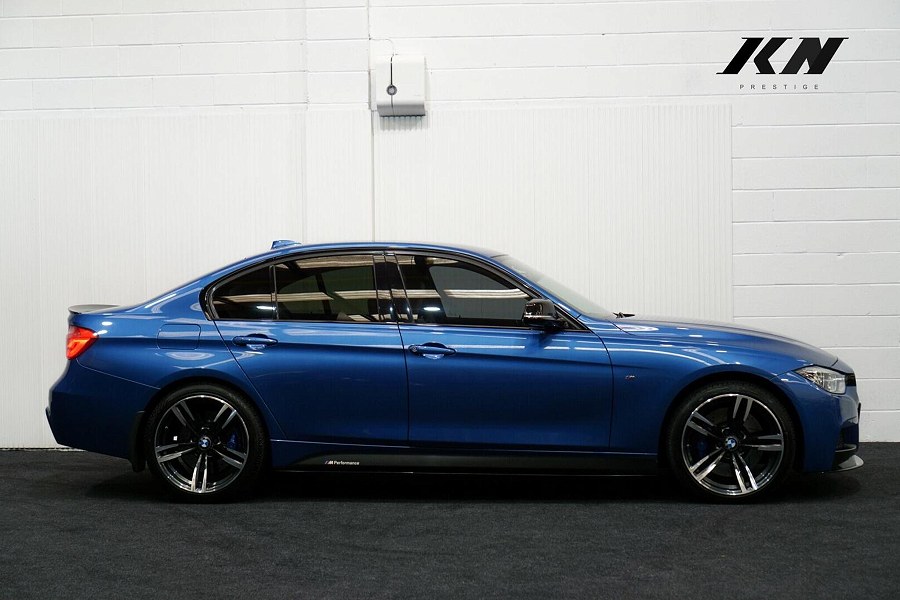 2016 BMW 3 Series photo 11