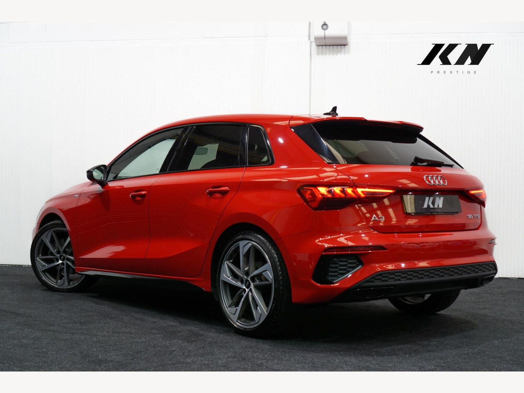 Audi A3 photo 2