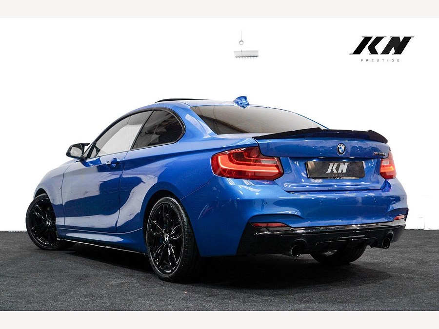 2015 BMW 2 Series photo 2