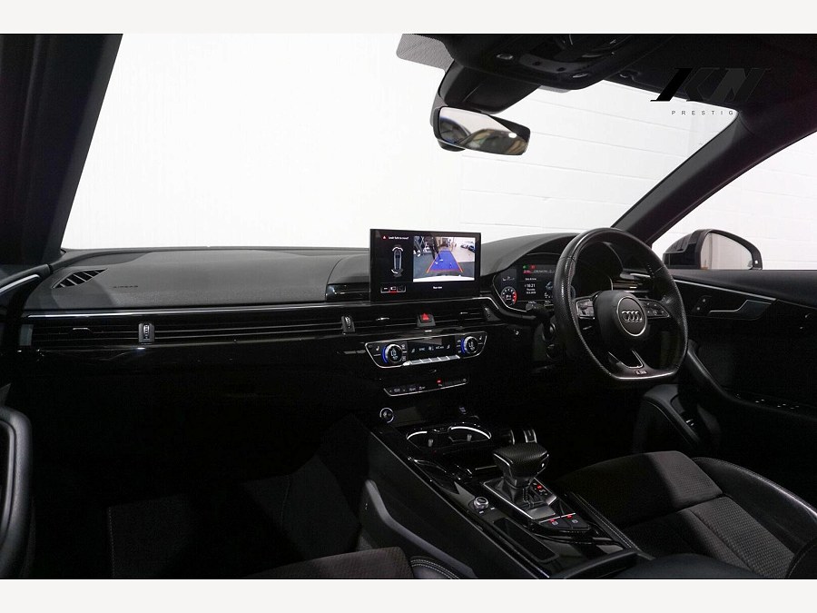 2019 Audi A4 Avant photo 11