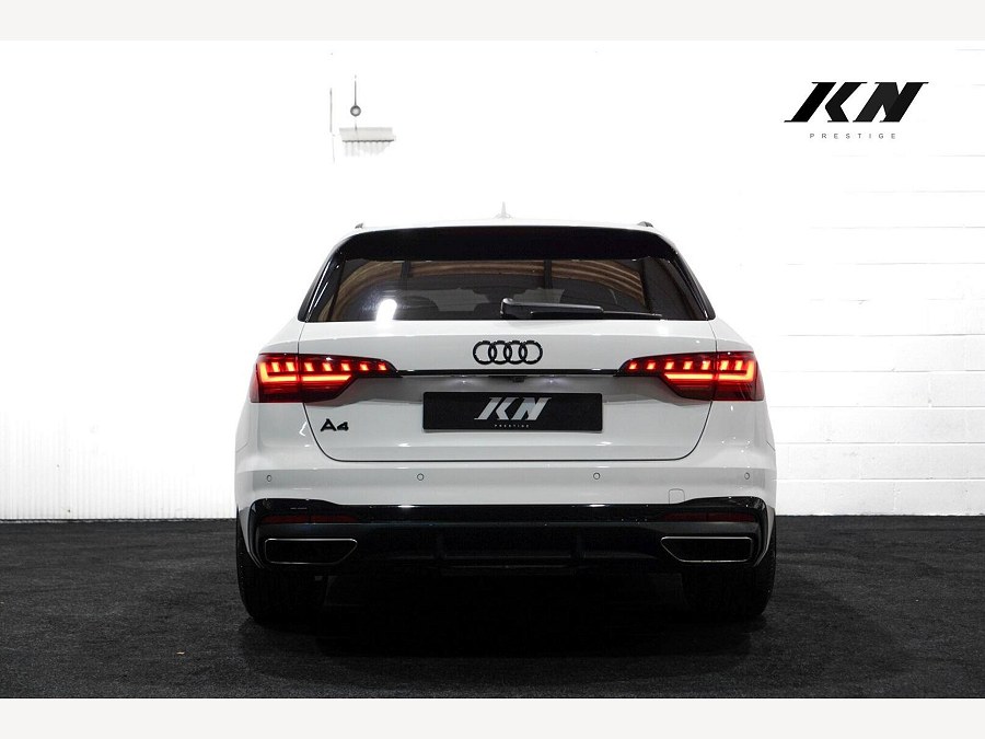2019 Audi A4 Avant photo 8