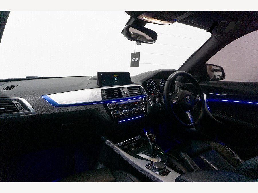 2017 BMW 1 Series photo 13