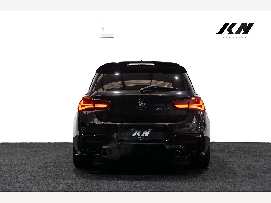 2017 BMW 1 Series photo 8