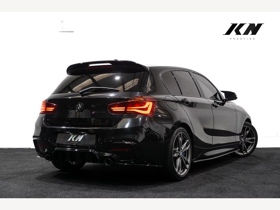 2017 BMW 1 Series photo 10