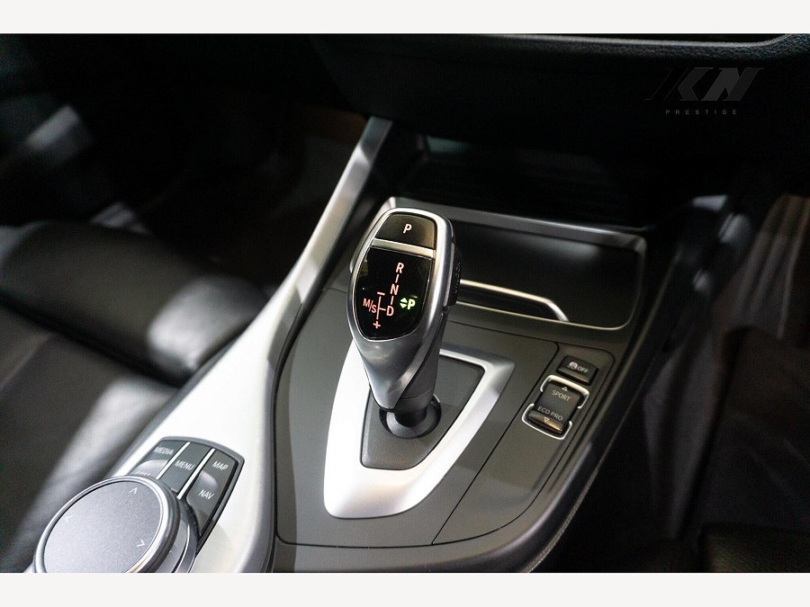 2018 BMW 1 Series photo 7