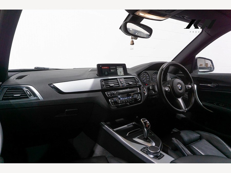 2018 BMW 1 Series photo 9