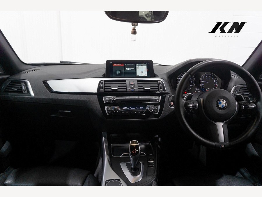 2018 BMW 1 Series photo 3