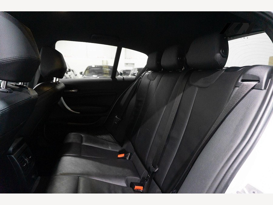 2018 BMW 1 Series photo 11