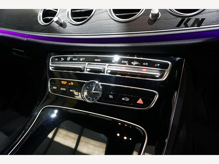 2017 Mercedes-Benz E Class photo 4