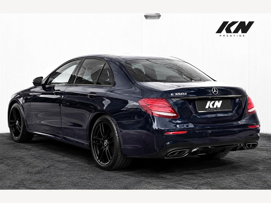 Mercedes-Benz E Class photo 2