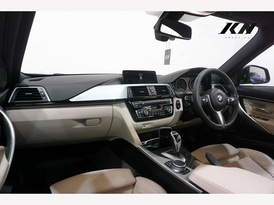 2019 BMW 3 Series photo 3
