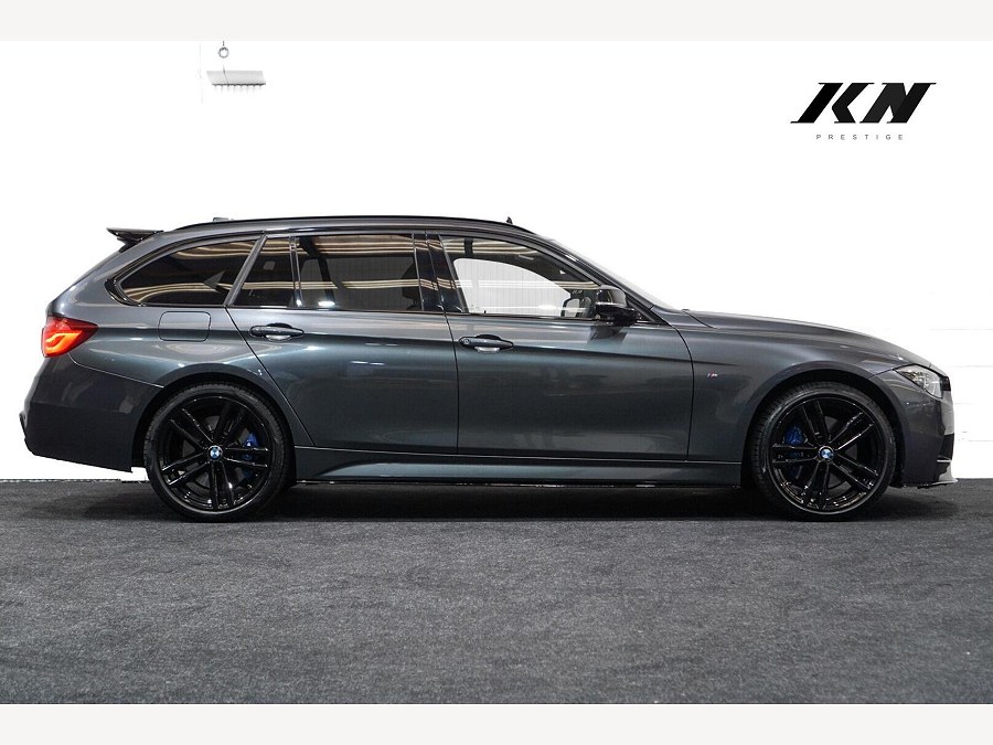 2019 BMW 3 Series photo 9
