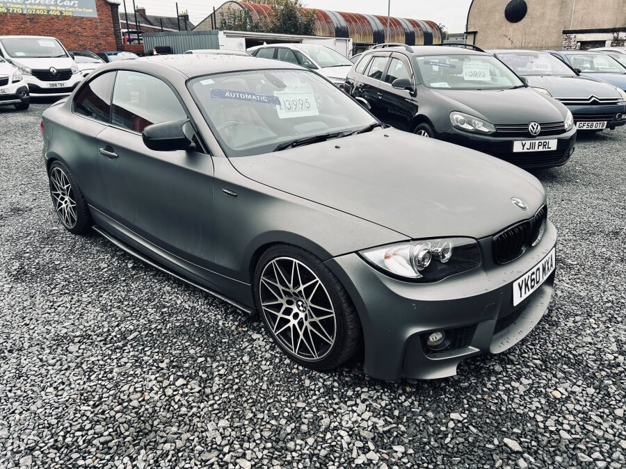 2010 BMW 1 Series photo 1